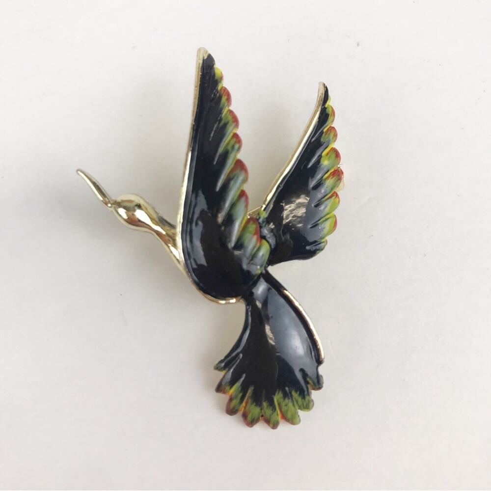 Gerry's Flying Bird Crane Egret Gold Tone Enamel Colored Feathers Brooch Pin